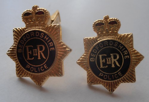 Bedfordshire police gold - gold, tone